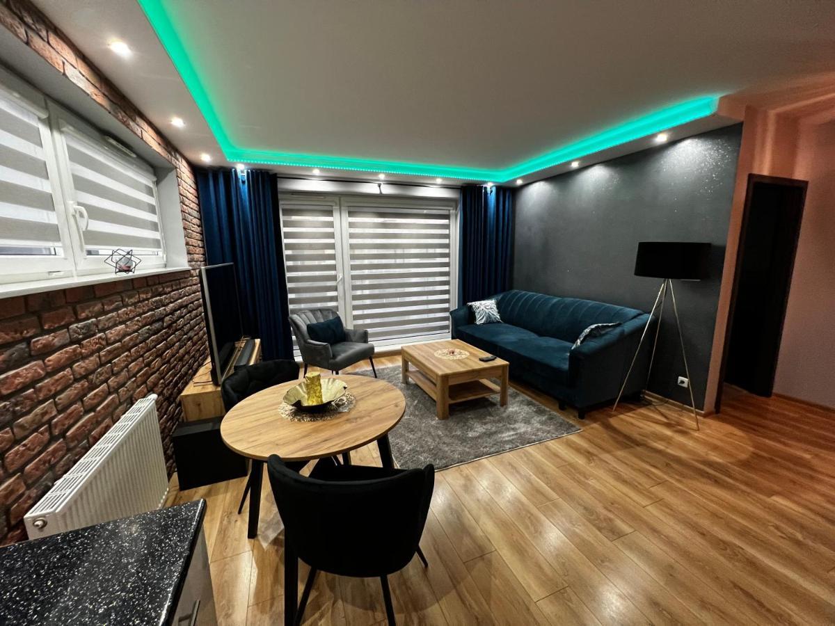 Apartament Vip-2 เรดา ภายนอก รูปภาพ