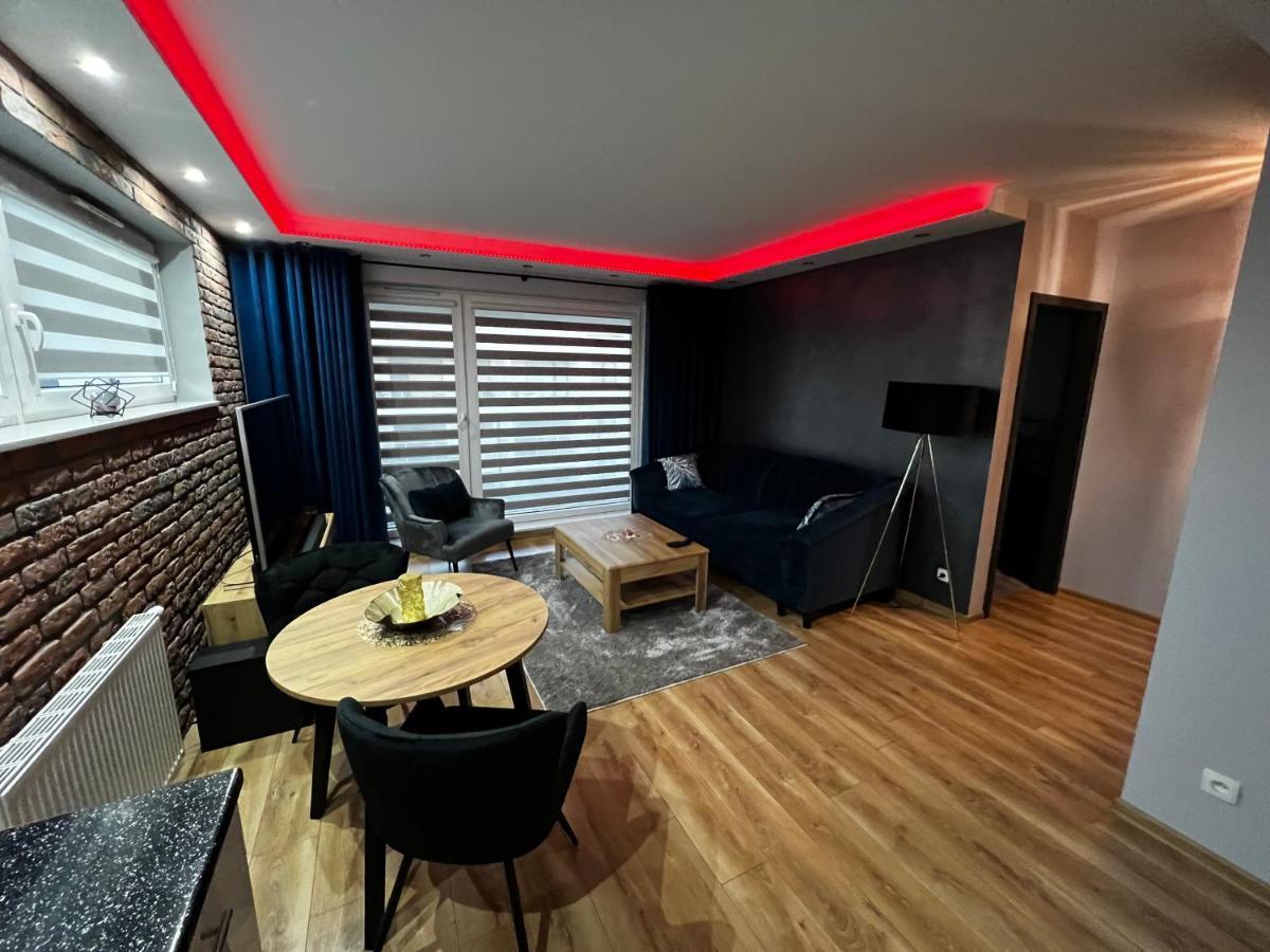 Apartament Vip-2 เรดา ภายนอก รูปภาพ